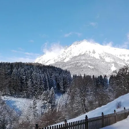 Tieschnhof Отель Грёбминг